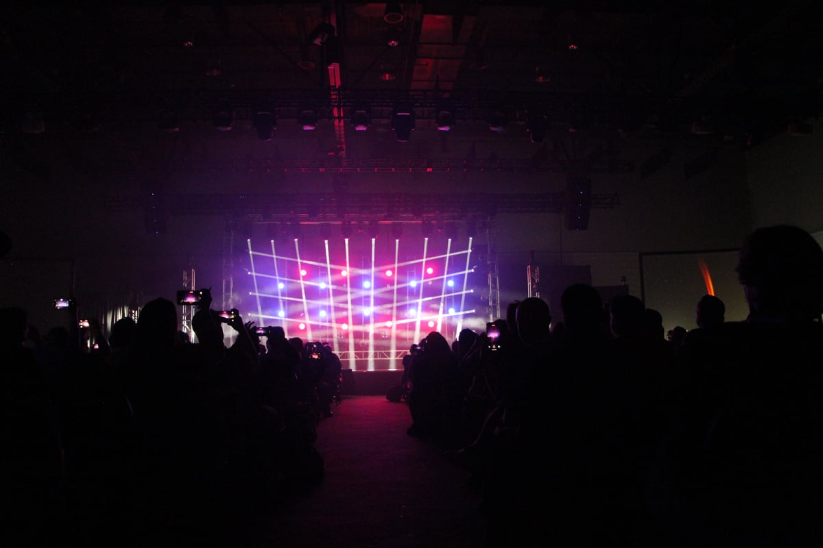 The beams, colors, and effects of High End Systems automated fixtures at CUE 2025. 